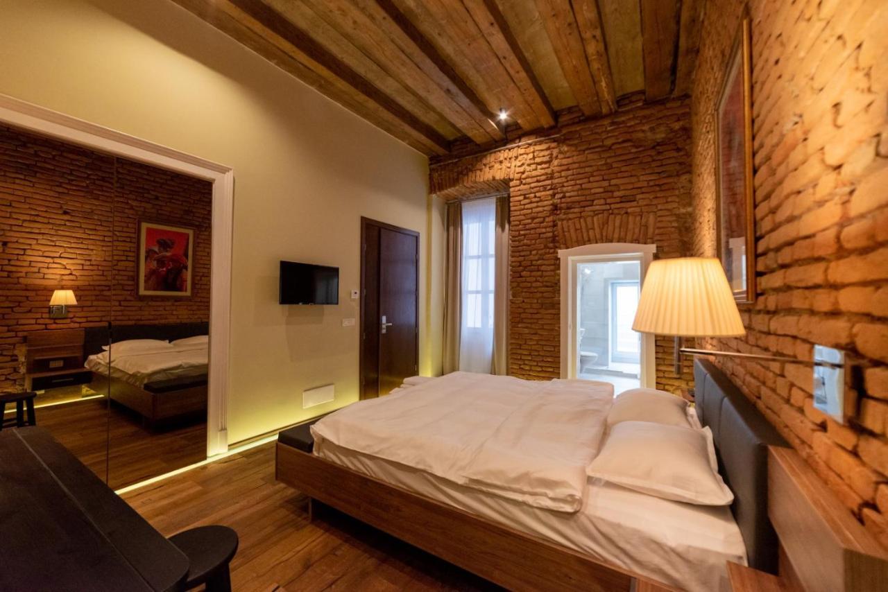 Hotel Casa Nym Braszów Zewnętrze zdjęcie