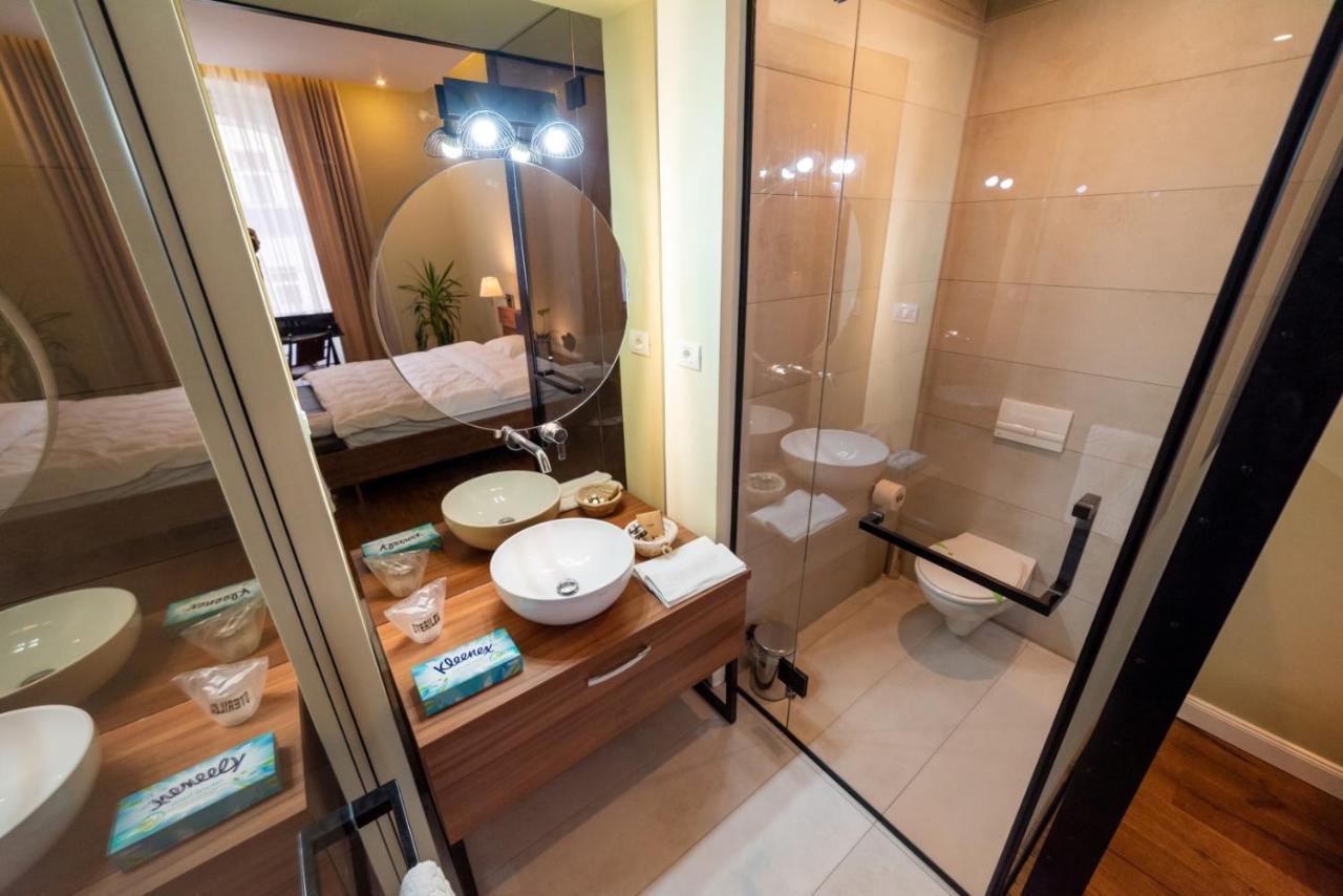 Hotel Casa Nym Braszów Zewnętrze zdjęcie