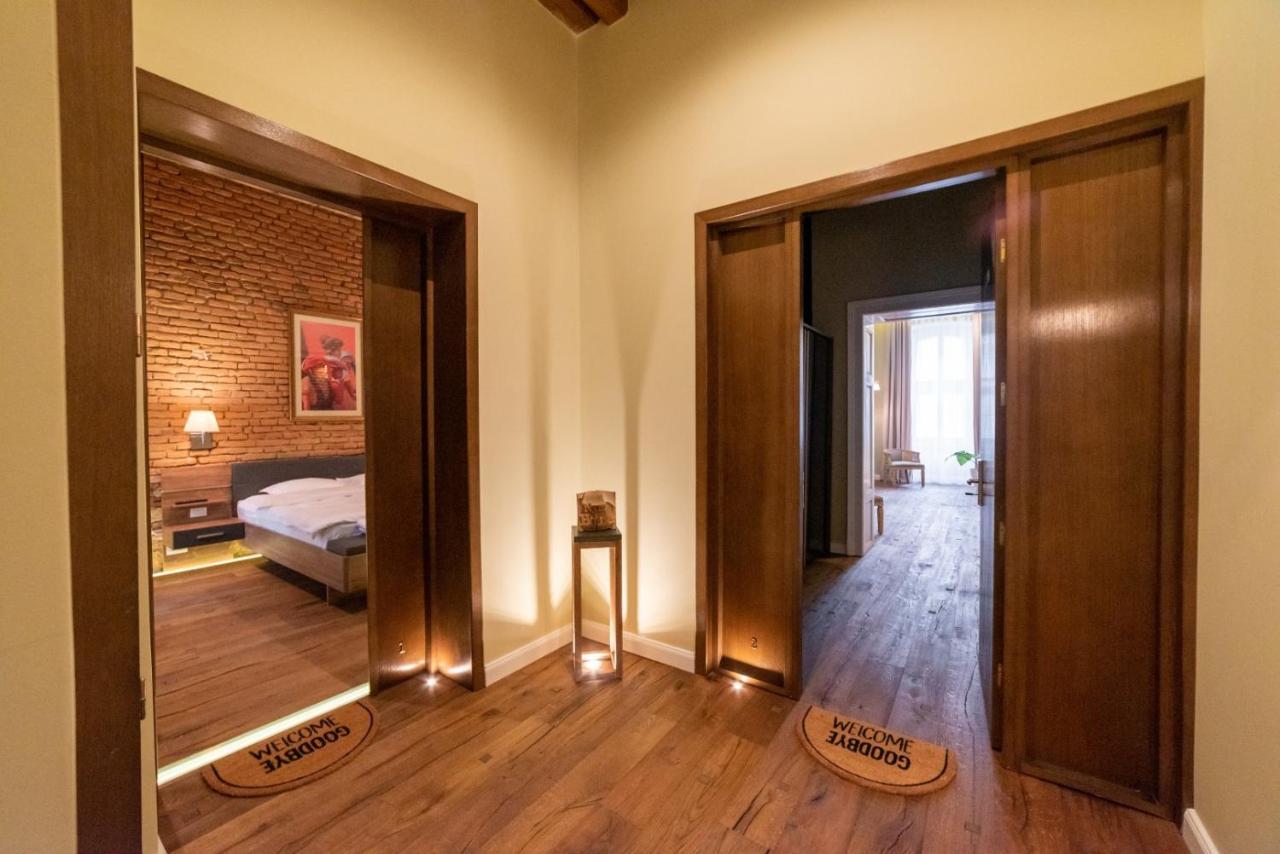 Hotel Casa Nym Braszów Zewnętrze zdjęcie